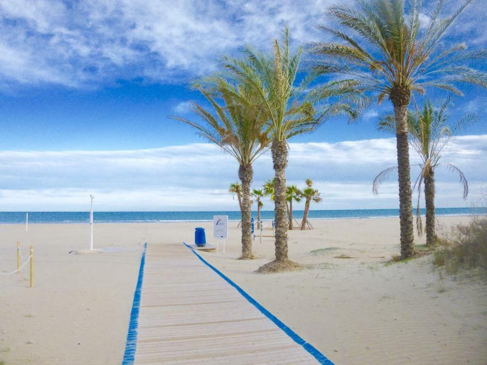 Wonderful Apartment In Canet De Berenguer. Valencia Bagian luar foto